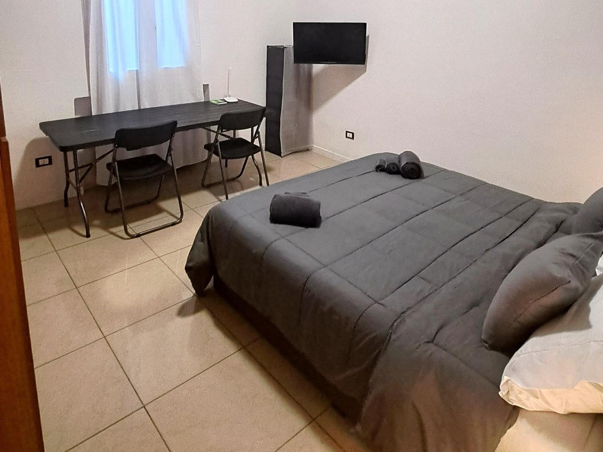 Fiera Bolognina - Komodo - Appartamento Completo Con Giardino E Parcheggio Privato โบโลญญา ภายนอก รูปภาพ