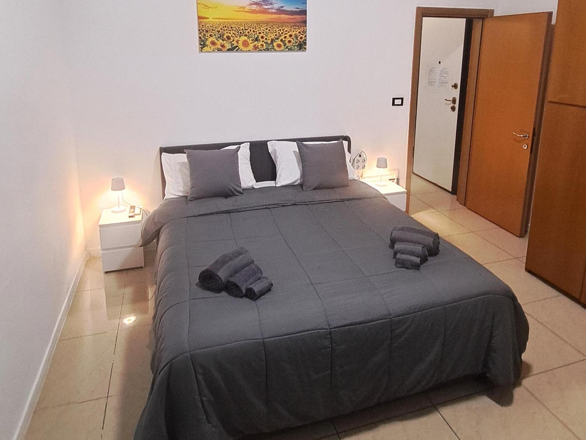 Fiera Bolognina - Komodo - Appartamento Completo Con Giardino E Parcheggio Privato โบโลญญา ภายนอก รูปภาพ